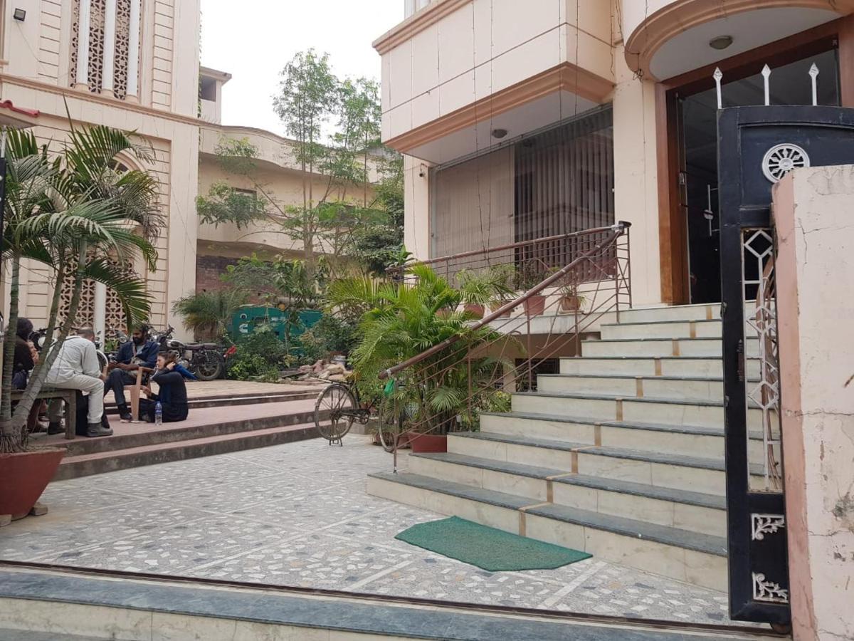 Hotel Haifa Varanasi Ngoại thất bức ảnh